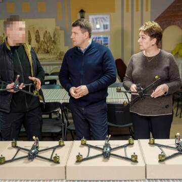 Вінницька громада передала дрони бійцям на Покровському напрямку