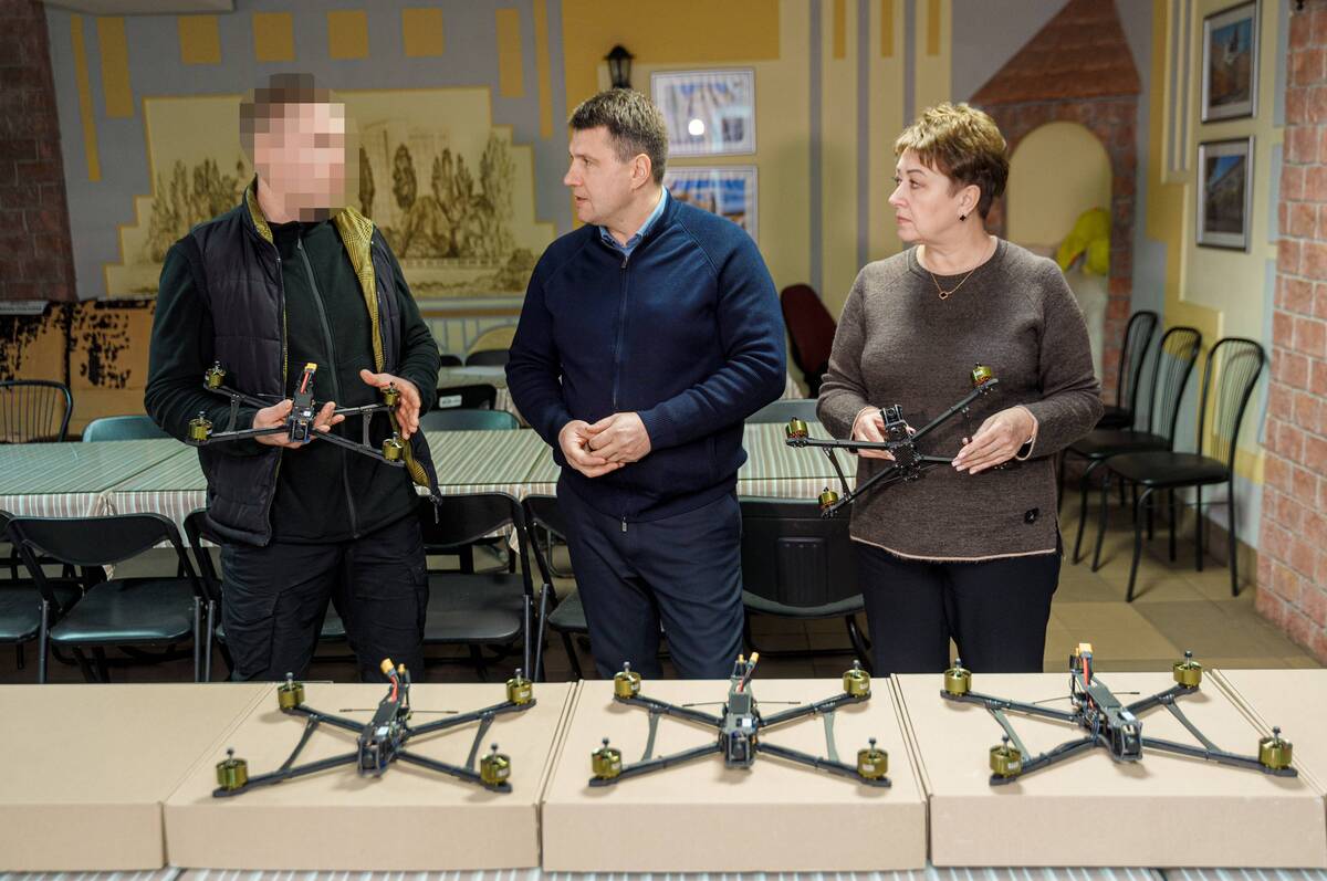 Вінницька громада передала дрони бійцям на Покровському напрямку