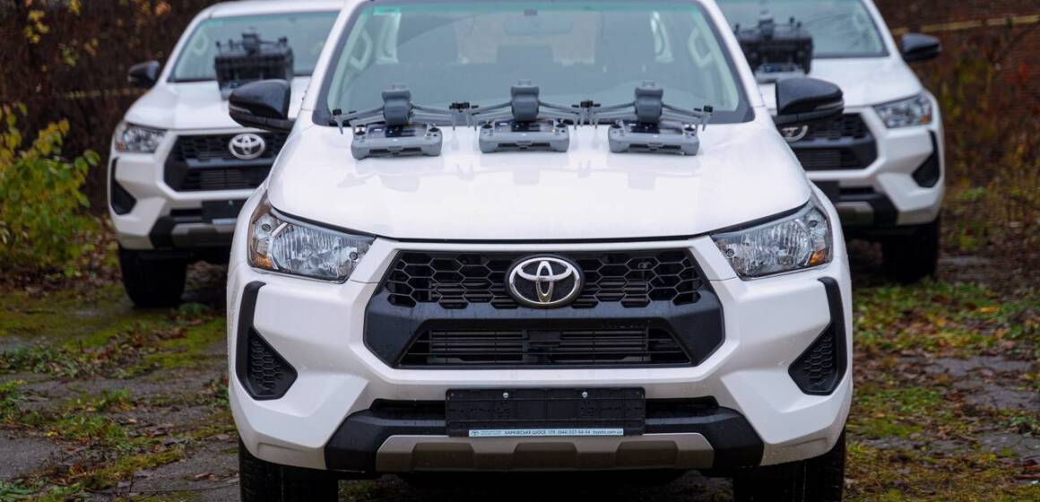 b7019a4d-f031-43cd-911c-16d347e0fd6e Міжрегіональний координаційний штаб передав захисникам позашляховики та безпілотники