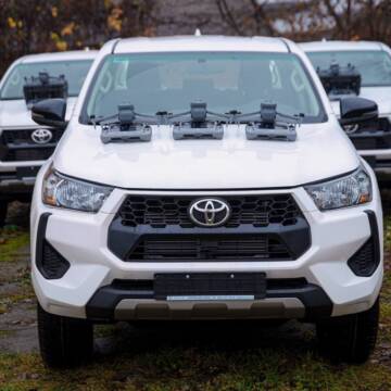 Міжрегіональний координаційний штаб передав захисникам позашляховики та безпілотники