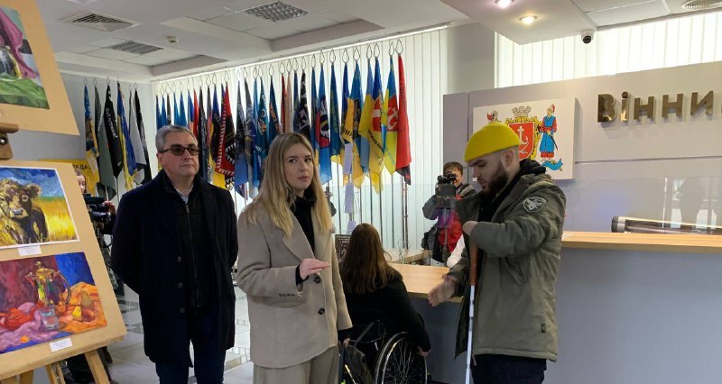 У Вінниці протестували пілотний безбар’єрний маршрут у межах проєкту «Рух без бар’єрів»