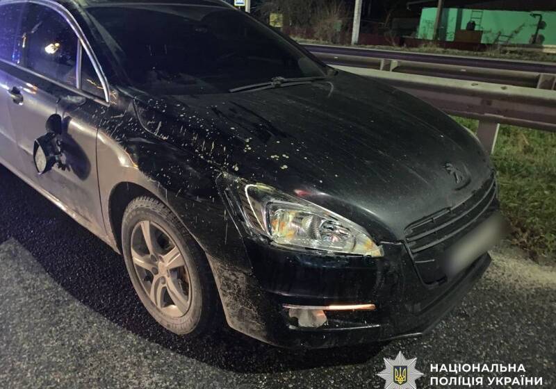 На нерегульованому переході в Якушинцях водій збив двох пішоходів