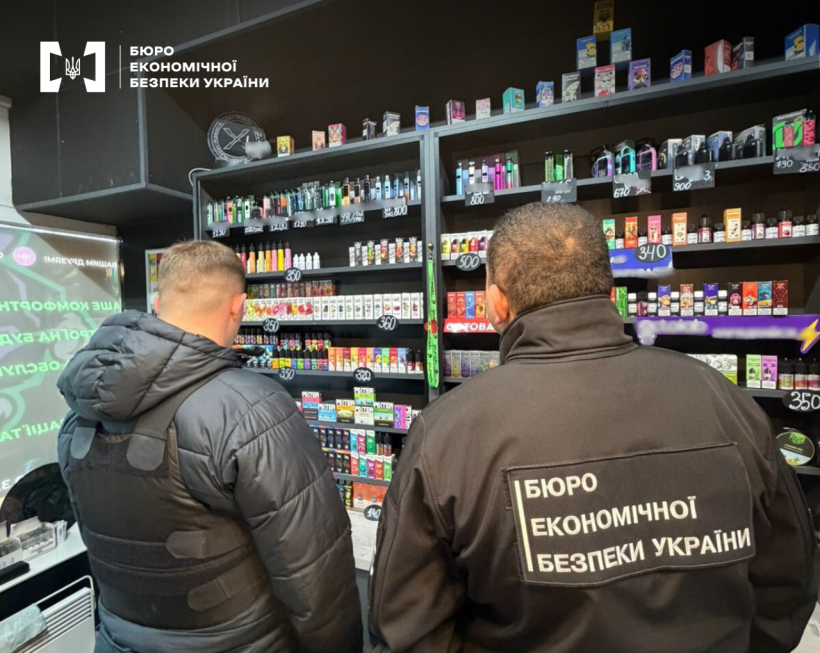 На Вінниччині зупинили незаконний продаж нікотинових сумішей