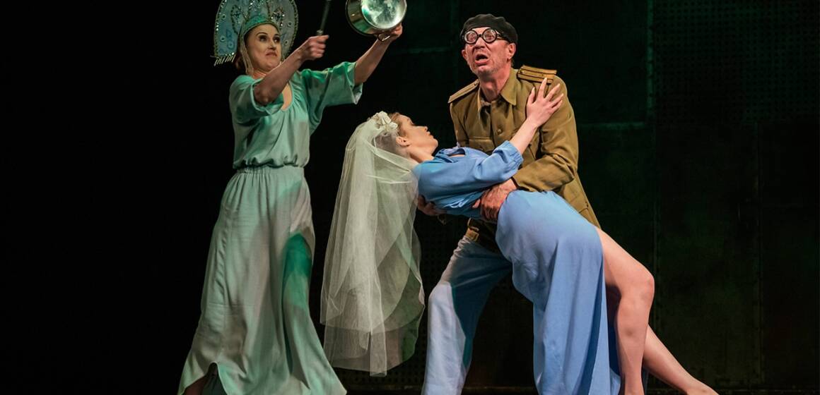 shevchenko-2-2 Легендарний Харківський театр «Березіль» привезе до Вінниці виставу «Шевченко 2.0»