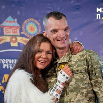 Військовий із Ладижина долучився до великого різдвяного мистецького проєкту