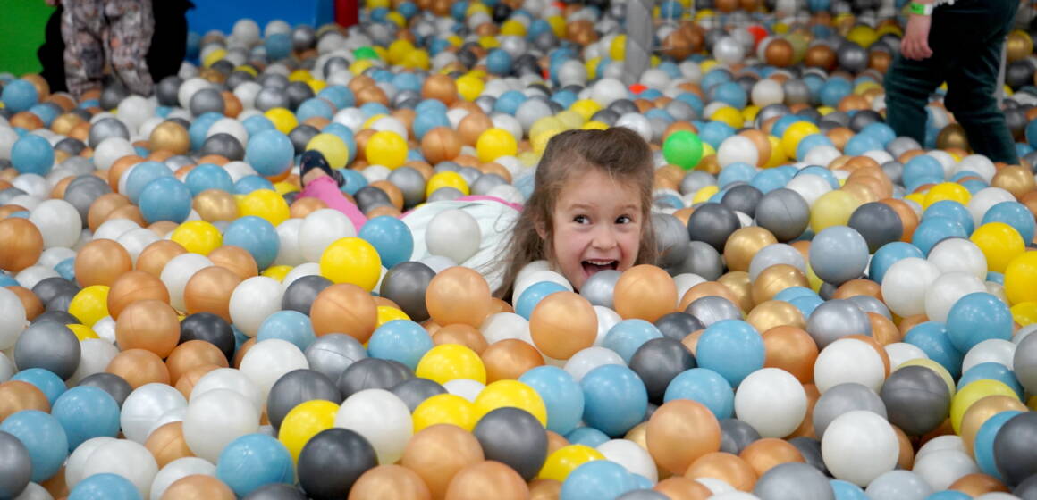 У Вінниці провели свято для дітей військових у межах благодійної ініціативи