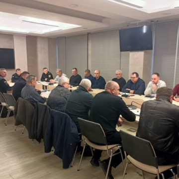 нарада У Вінниці обговорили готовність громади до підвищених ризиків у холодний період