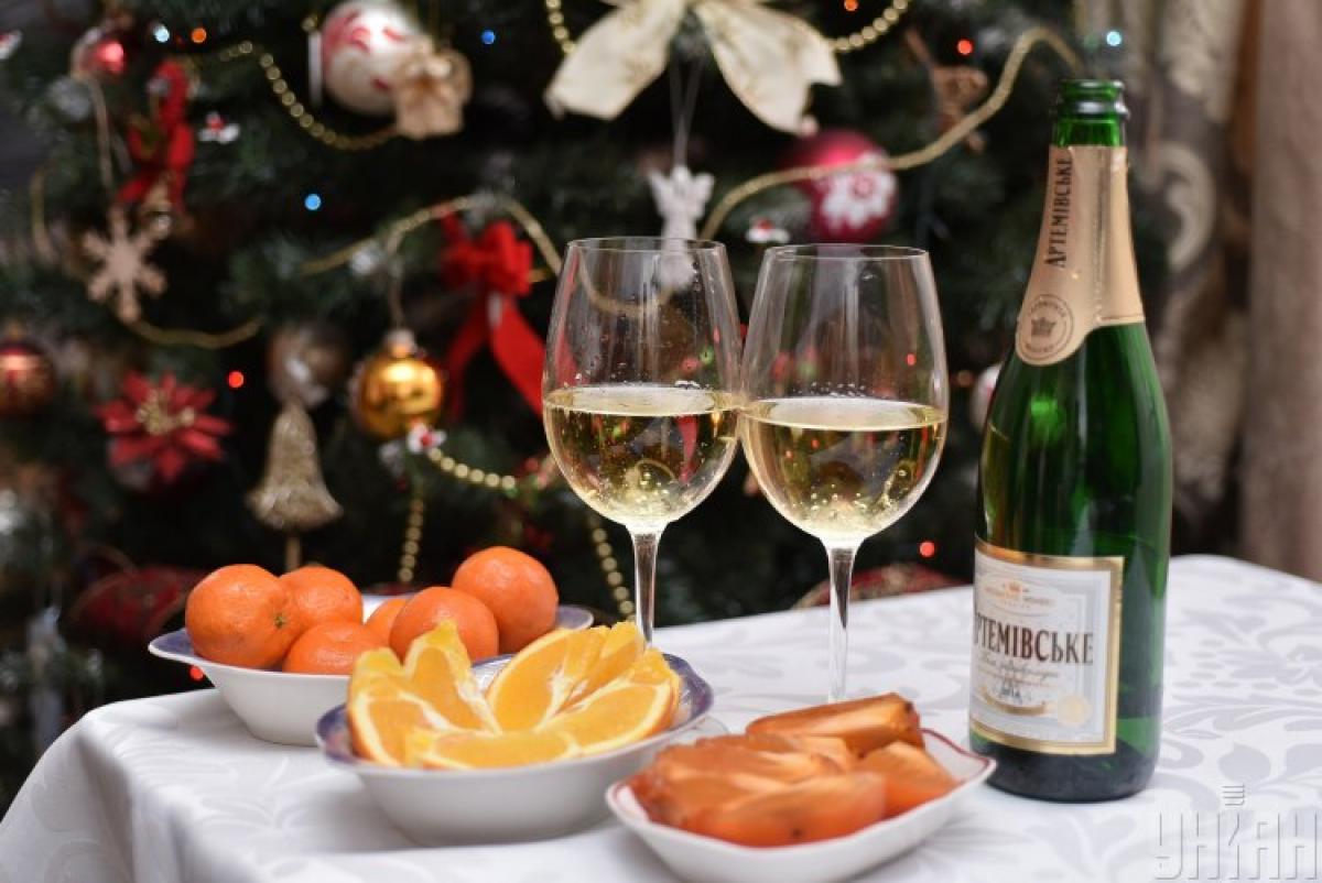 Новорічні свята та алкоголь: як не нашкодити здоров’ю