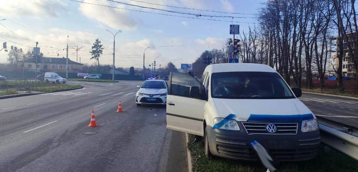22d12fe6-91cc-4af0-9e57-5258035d4a4a У Вінниці водій Volkswagen збив дівчину на пішохідному переході