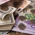 Скільки коштує євро, долар та злотий у вівторок, 30 грудня
