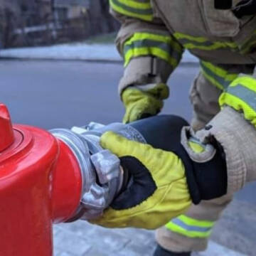 У Вінниці облаштували наземний пожежний гідрант на вулиці Коріатовичів