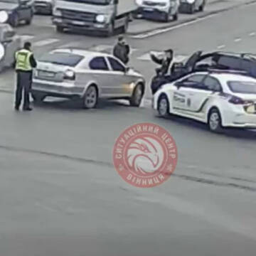 У Вінниці зіткнулися два легкових автомобілі