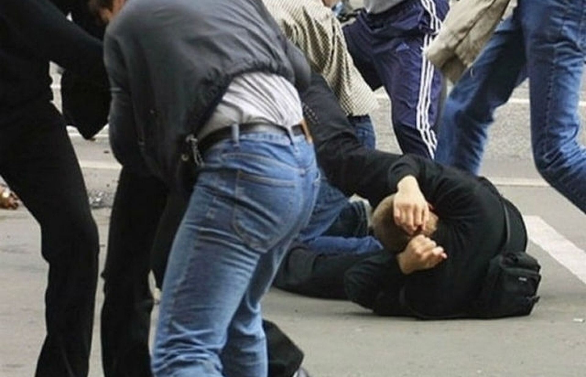 За побиття підлітка нападникам загрожує чотири роки тюрми