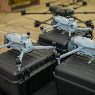 4e8a61e460f8a7539ae6e23fda33f6e6 Міжрегіональний координаційний гуманітарний штаб вкотре підсилив оборонців необхідною технікою для виконання бойових завдань