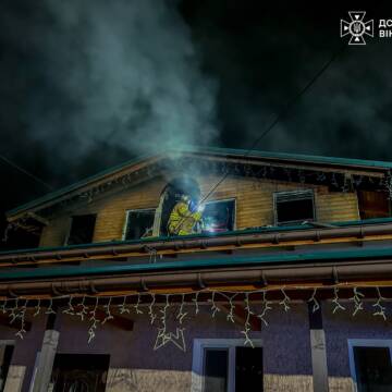 На Вінниччині за добу сталося вісім пожеж, двоє людей травмовано