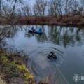 У Хмільнику рятувальники дістали з водойми потопельника