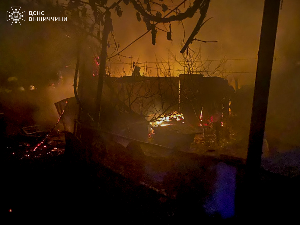 За добу на Вінниччині сталося чотири пожежі: горіли гаражі та будинки