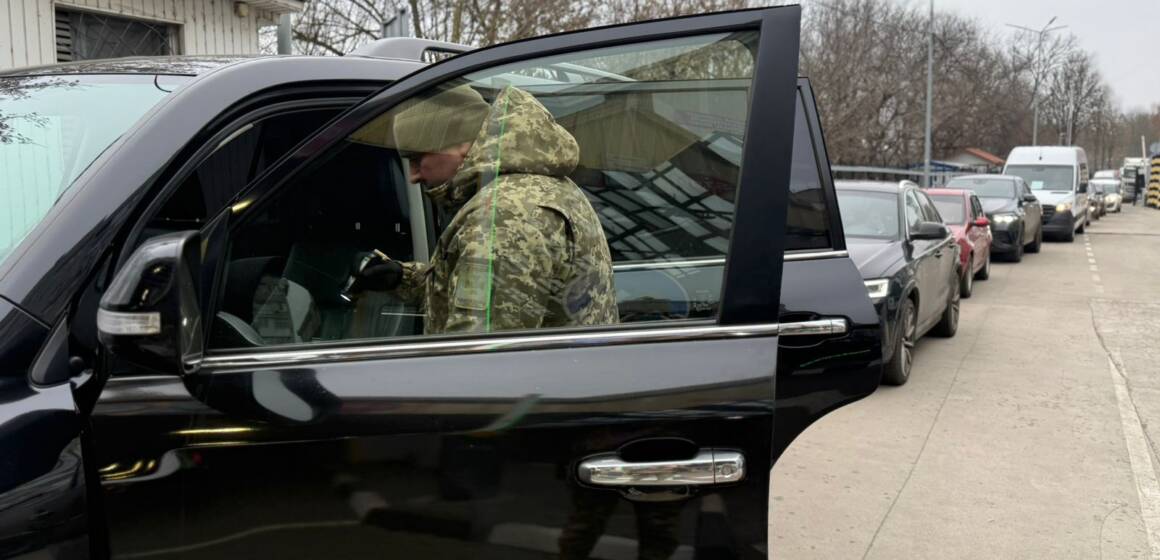 У пункті пропуску «Могилів-Подільський» спостерігають ажіотаж