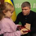 Родинам полеглих захисників Вінниччини вручили державні нагороди