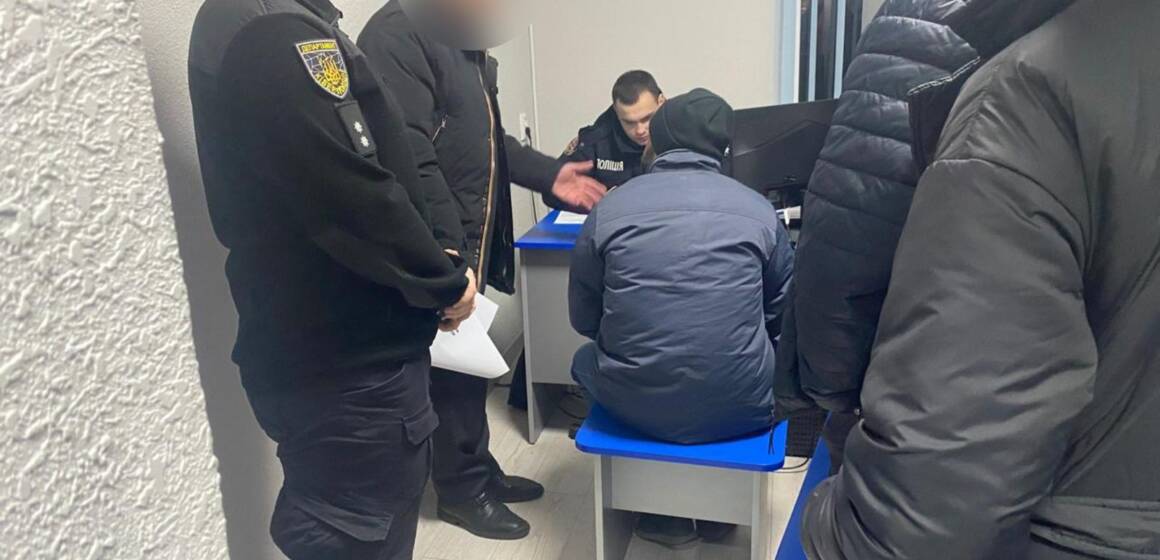 У Вінниці викрили шахраїв, які ошукали іноземця на 36 тис. доларів