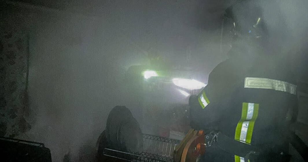 У Вінниці під час пожежі в приватному будинку рятувальники врятували жінку