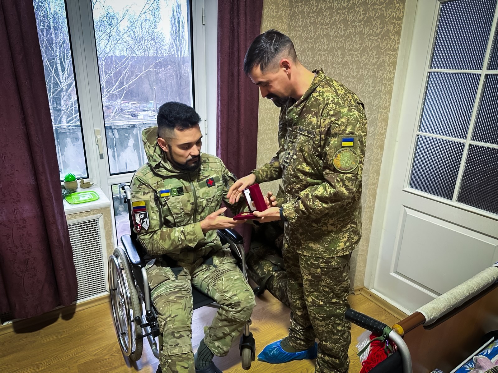 Гвардійці “Червоної Калини” привітали поранених побратимів