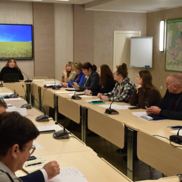 Підтримка ВПО: Вінницька громада оновила програми допомоги та затвердила стратегію на 2026 рік