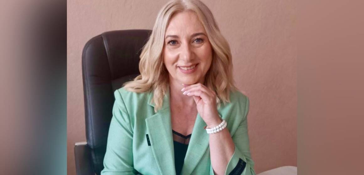 IMG_5473 (1) Вінницьку освітянку Олену Вітюк нагороджено Премією Верховної Ради України