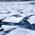 “Температурні гойдалки” роблять лід непередбачуваним: поради ДСНС