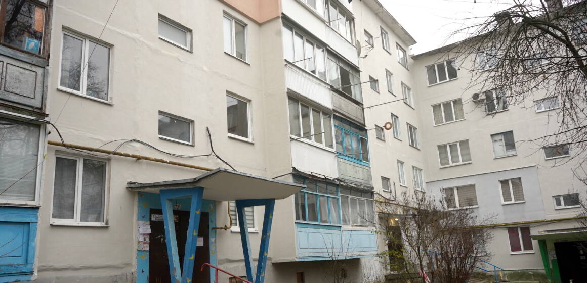 VIN00053 Комфорт і безпека: У Вінниці подбали про шість багатоповерхівок, оновивши міжпанельні шви у 2025 році