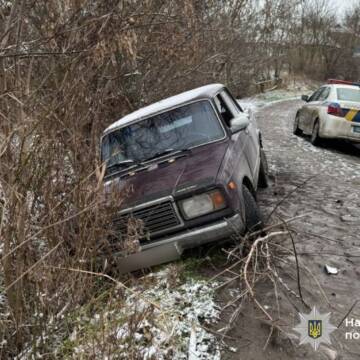 Викрав два авто та потрапив в аварію