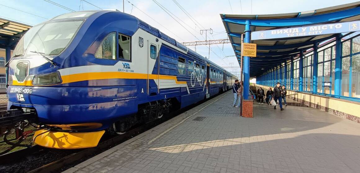 photo_5190907099423567382_y На маршруті Гайворон-Вінниця оновлять графік руху поїздів