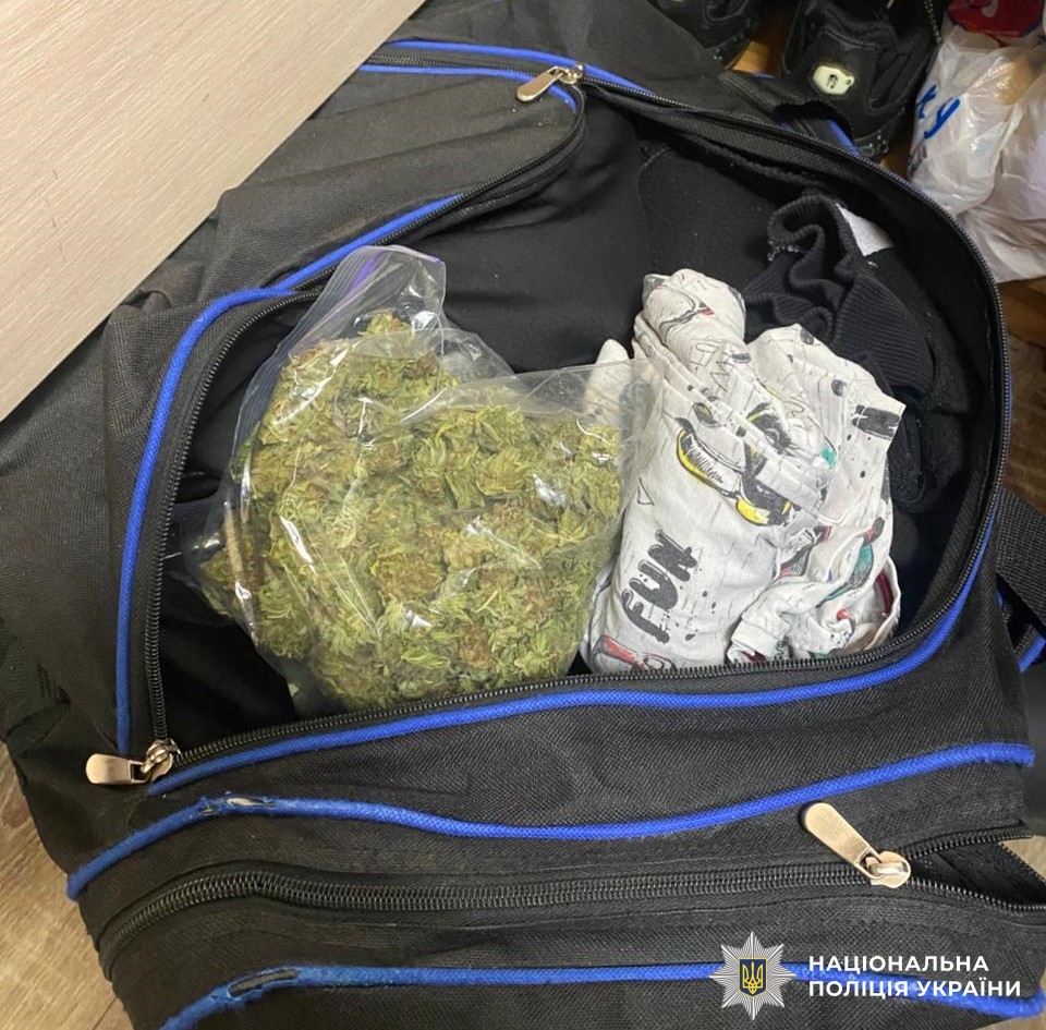 У Вінниці затримали 20-річного чоловіка за збут наркотиків