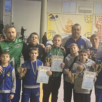 Вінницькі борці привезли високі нагороди із Всеукраїнського турніру