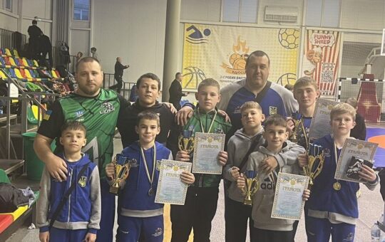 Вінницькі борці привезли високі нагороди із Всеукраїнського турніру