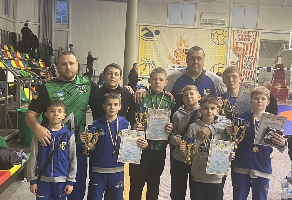 Вінницькі борці привезли високі нагороди із Всеукраїнського турніру