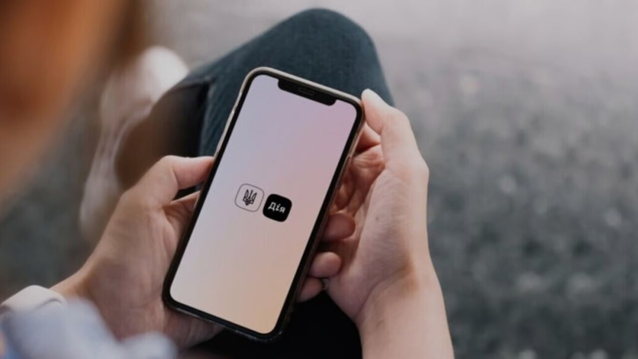 Новий сервіс від Мінцифри: українці зможуть шукати роботу через «Дію» та ЦНАП