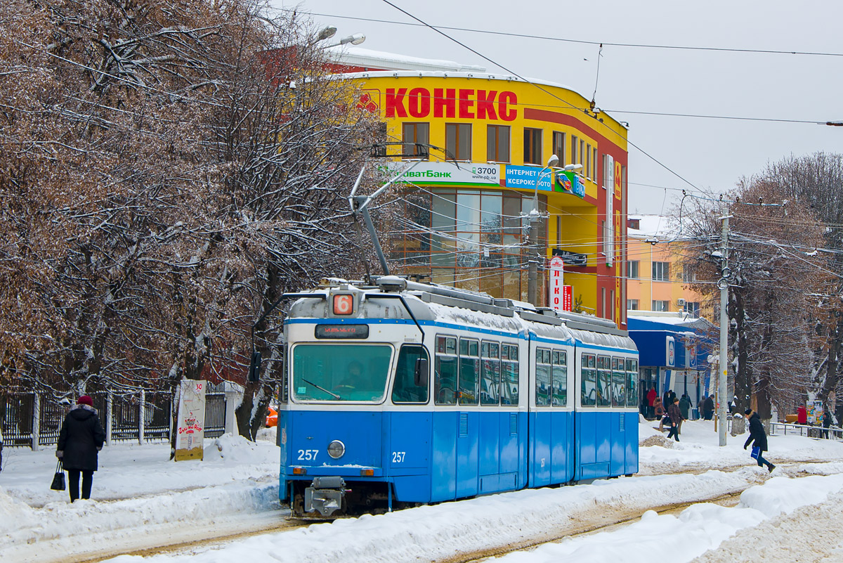 У Вінниці через негоду тимчасово змінено режим руху трамваїв і тролейбусів