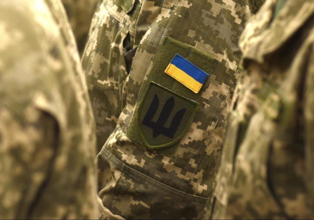 «Пам’ять не скасовують постановами»: військові обурені рішенням Верховного Суду щодо меморіального кладовища