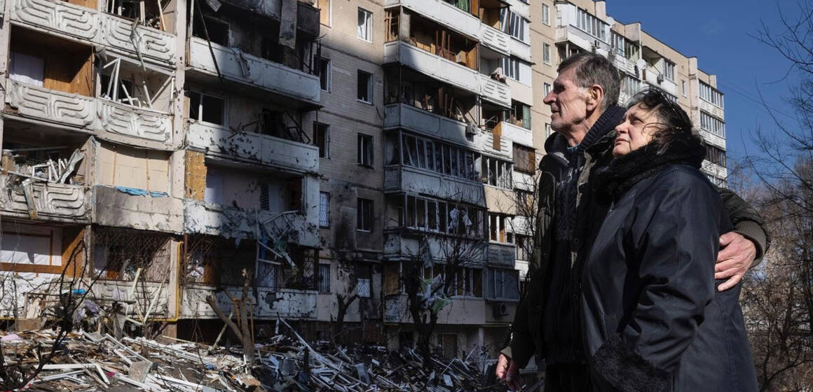 Менш ніж за добу Служба 112 прийняла майже 3 тисячі викликів через наслідки російських обстрілів