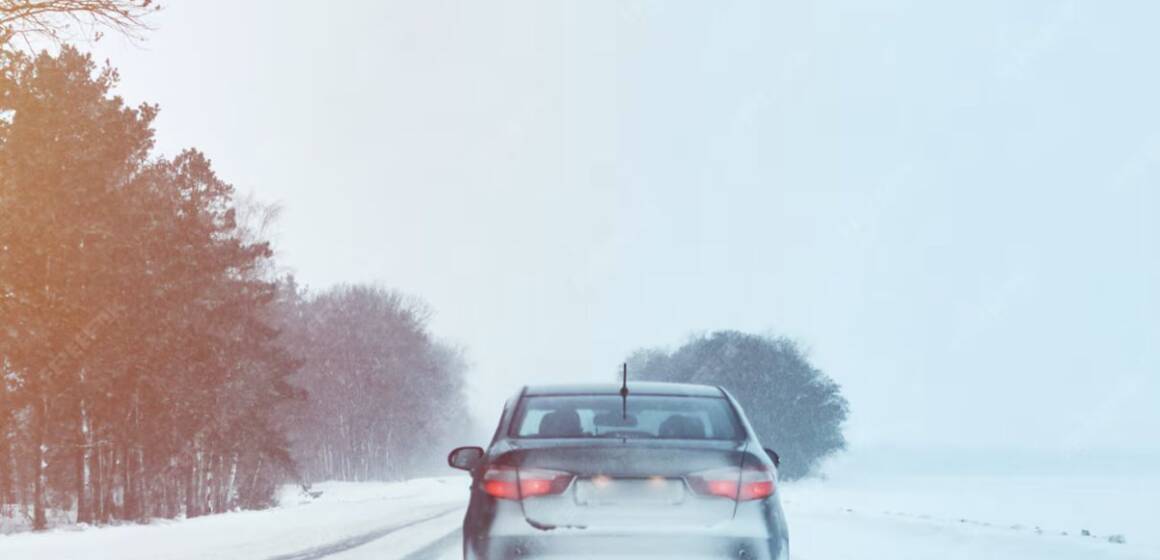 Слизька дорога: що варто знати водіям для безпечного зимового руху