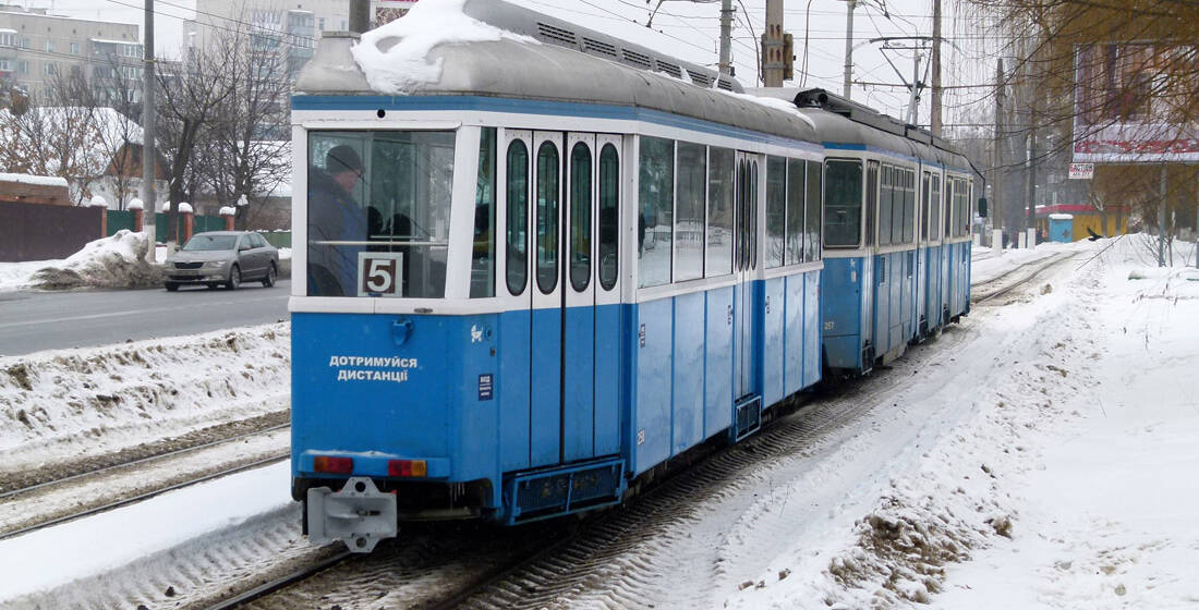 У Вінниці через ожеледицю сповільнився рух трамваїв і тролейбусів