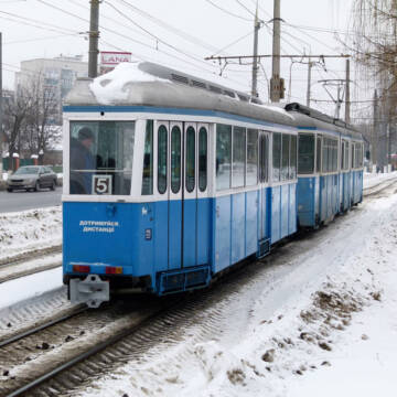 491482 У Вінниці через ожеледицю сповільнився рух трамваїв і тролейбусів