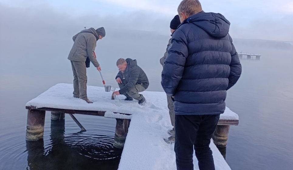 Ситуація під контролем: що показали аналізи води після витоку мазуту у Ладижинському водосховищі