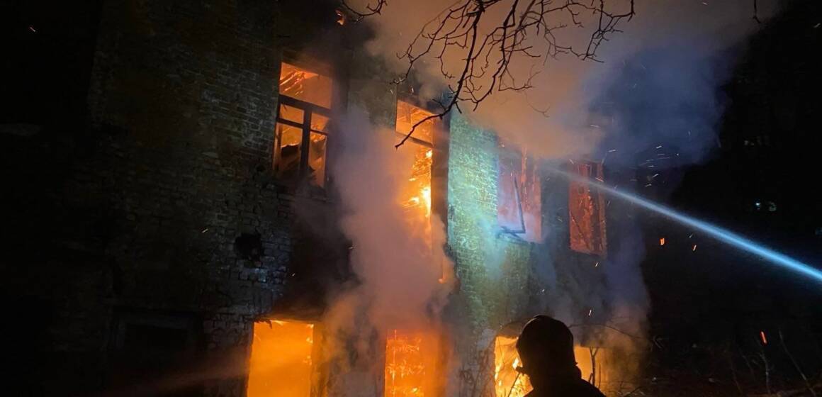 У Києві без опалення залишаються 300 будинків