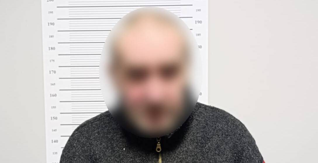 Вбивство сокирою у Хмільнику: поліція затримала рецидивіста