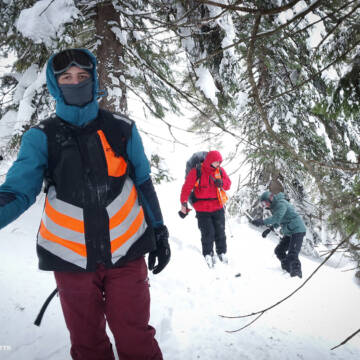 На Закарпатті врятували сноубордиста з Вінниці, який заблукав та застряг у снігу