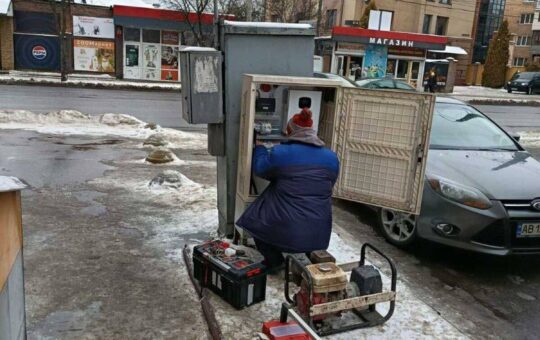 У Вінниці через аварійні відключення світлофори на окремих перехрестях працюватимуть із перебоями