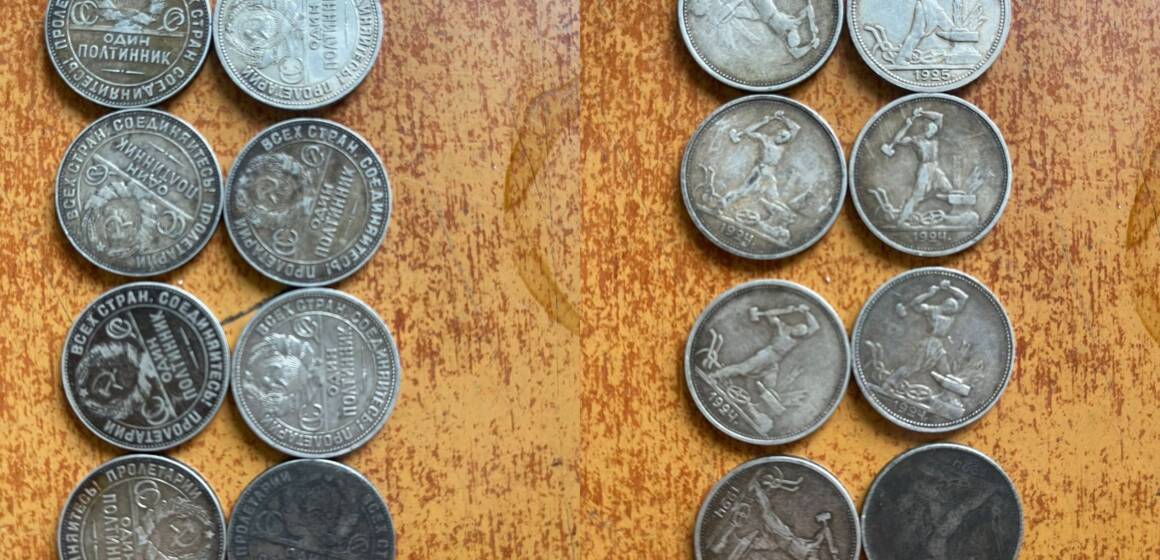 622453595_1764966324423641_3206465329700395009_n (1) Вінницька митниця запобігла вивезенню за кордон срібних монет та нагород