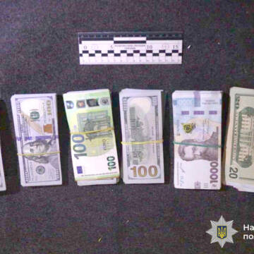 Видурили 1,8 мільйона: на Вінниччині затримали псевдосиловика, який ошукав пенсіонерку